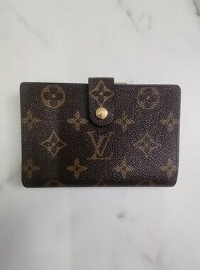 Authentic Vintage LV Monogram Bifold Kisslock Wallet